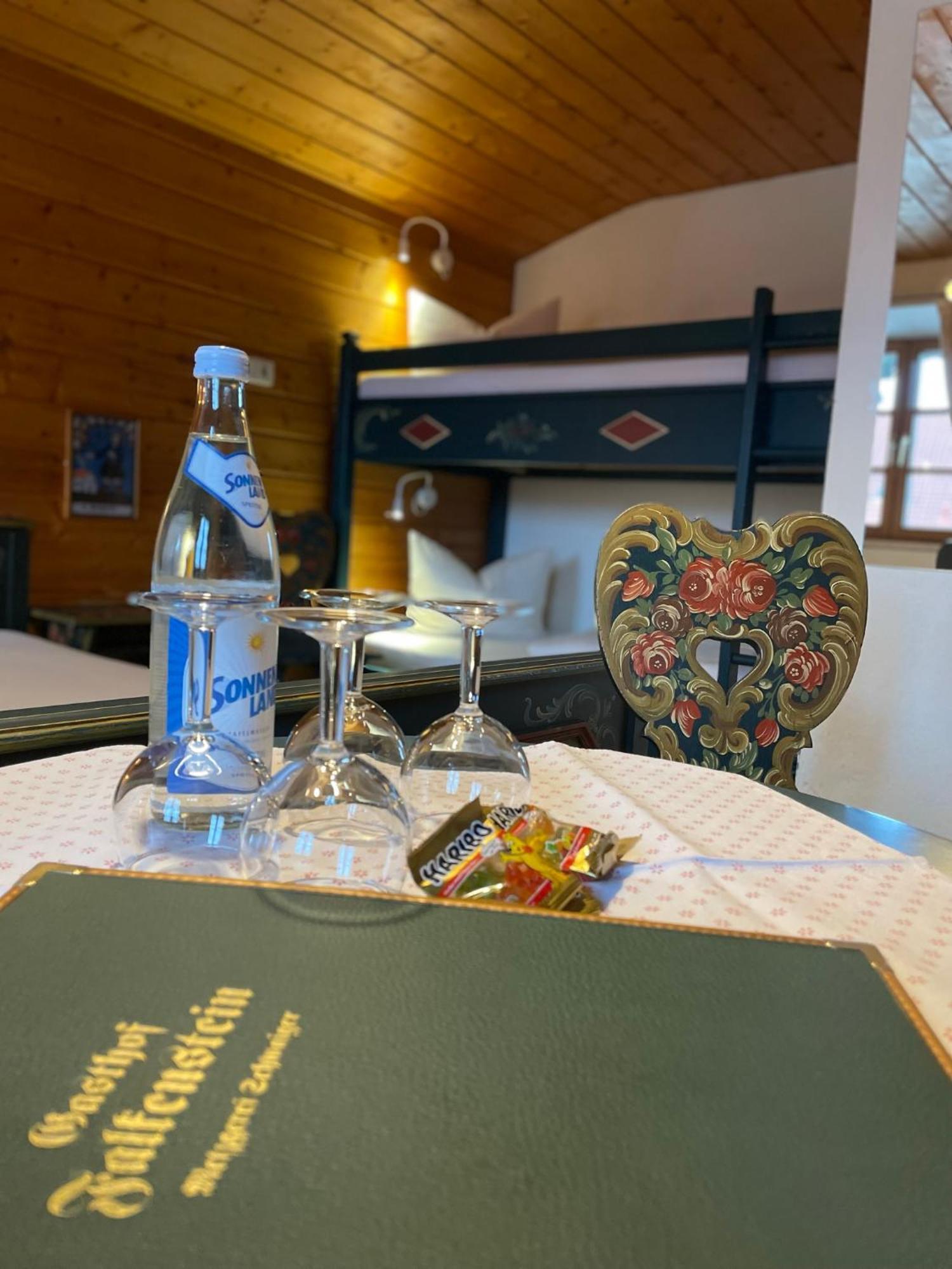 弗林茨巴赫发尔肯史丹马兹葛赖史外葛卡斯托夫旅馆公寓式酒店 外观 照片